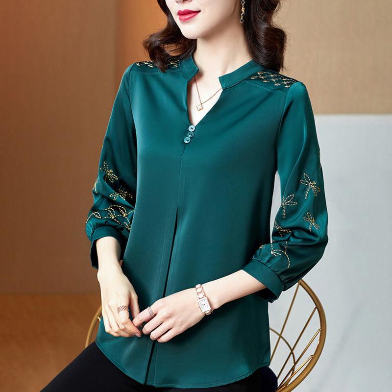 Women Spring Summer Blouses Shirts Lady Fashion Casual Three Quartz Sleeve V-Neck Embroidery Blusas Tops