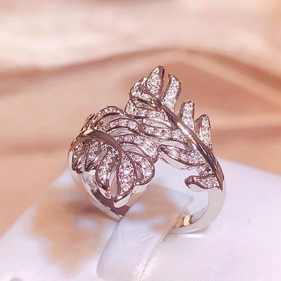 Anmutige Blätter Beide Enden des Offenen Rings Silberfarbe Mädchen Cocktailparty Ringe Glänzender Kristall Zirkon Mode Damenschmuck Luxus Geburtstagsparty Schmuck
