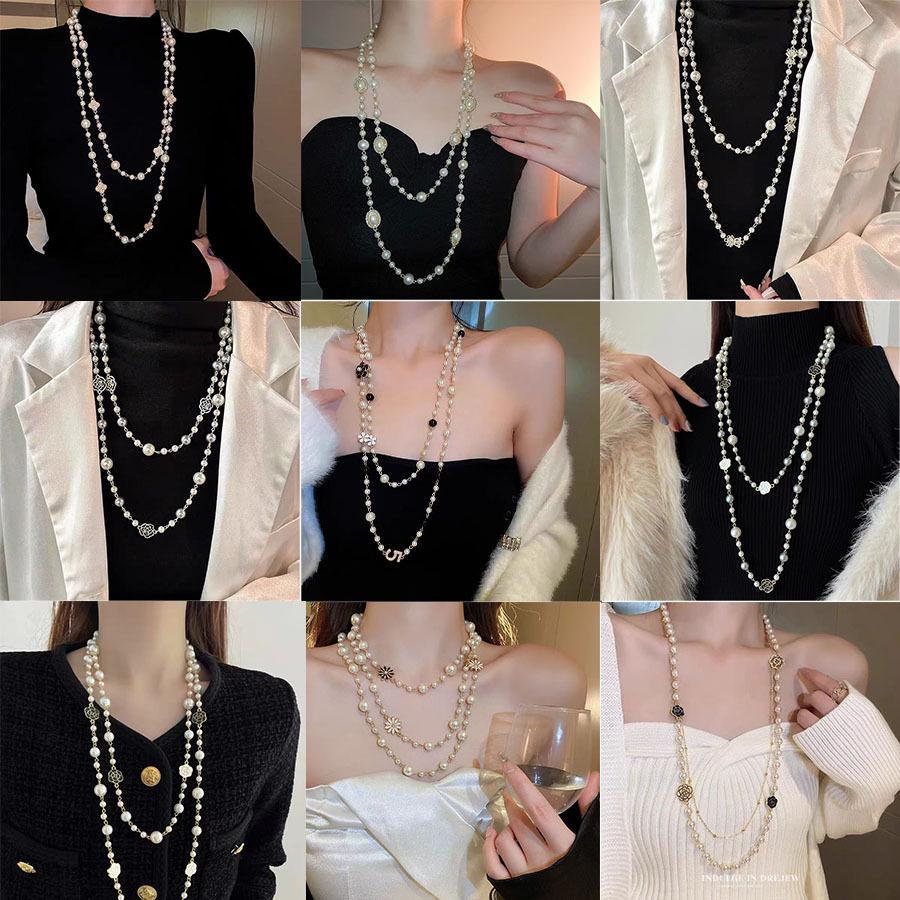 Elegant Pearl Four-Leaf Clover Women's Necklace - Versatile Layered Sweater Chain for Autumn/Winter