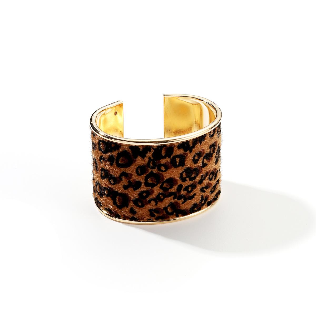 Personalized wild leopard print open bracelet ins European and American design jewelry