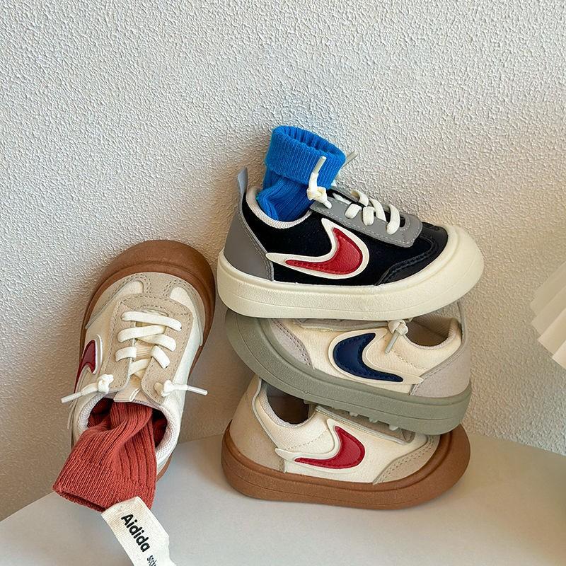 Children's Canvas Shoes Spring and Autumn Children's Soft-soled Sports Shoes Korean Version Kindergarten Baby Indoor Shoes Versatile Fashion