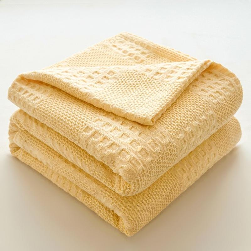Picnic Blanket 100% Cotton Soft Breathable Thermal Skin-friendly Throw Blankets for Beds Living Room Home Decor for All-Season