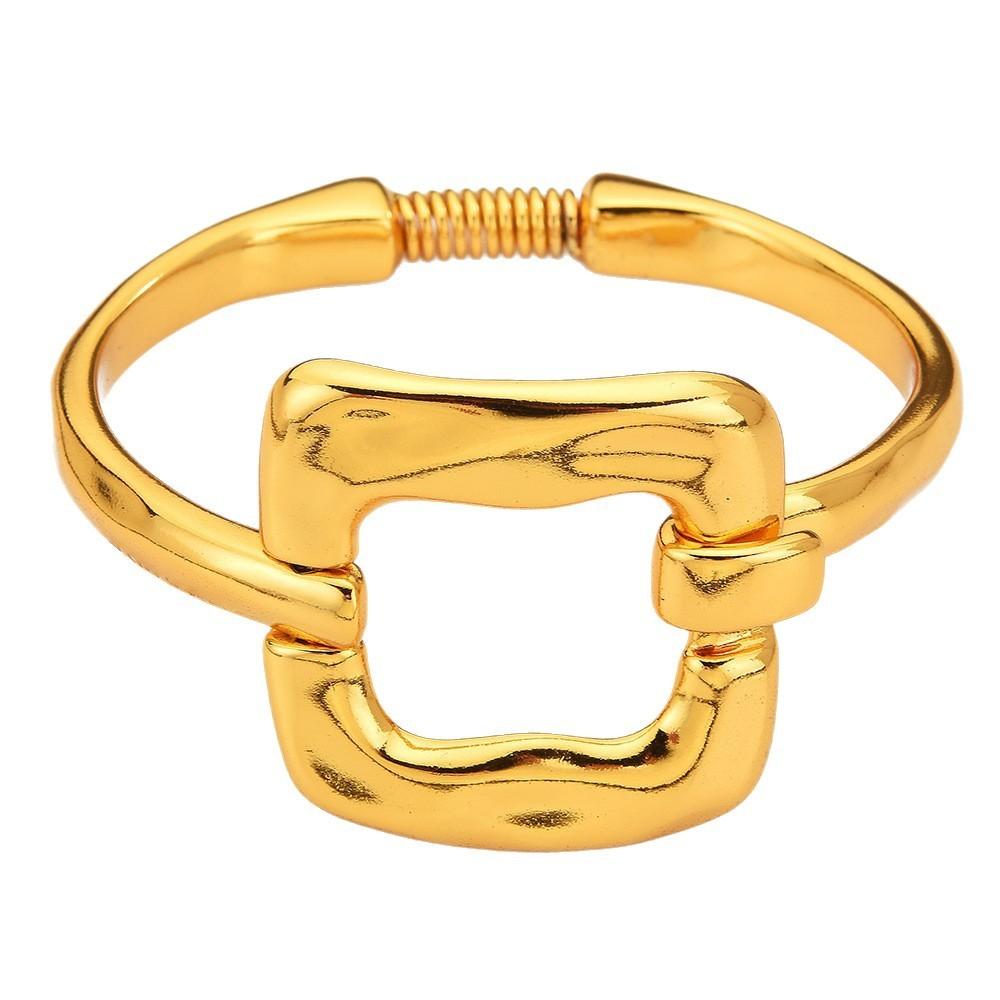 Geometrisches quadratisches Federarmband mit verstellbarer Passform für modebewusste Frauen