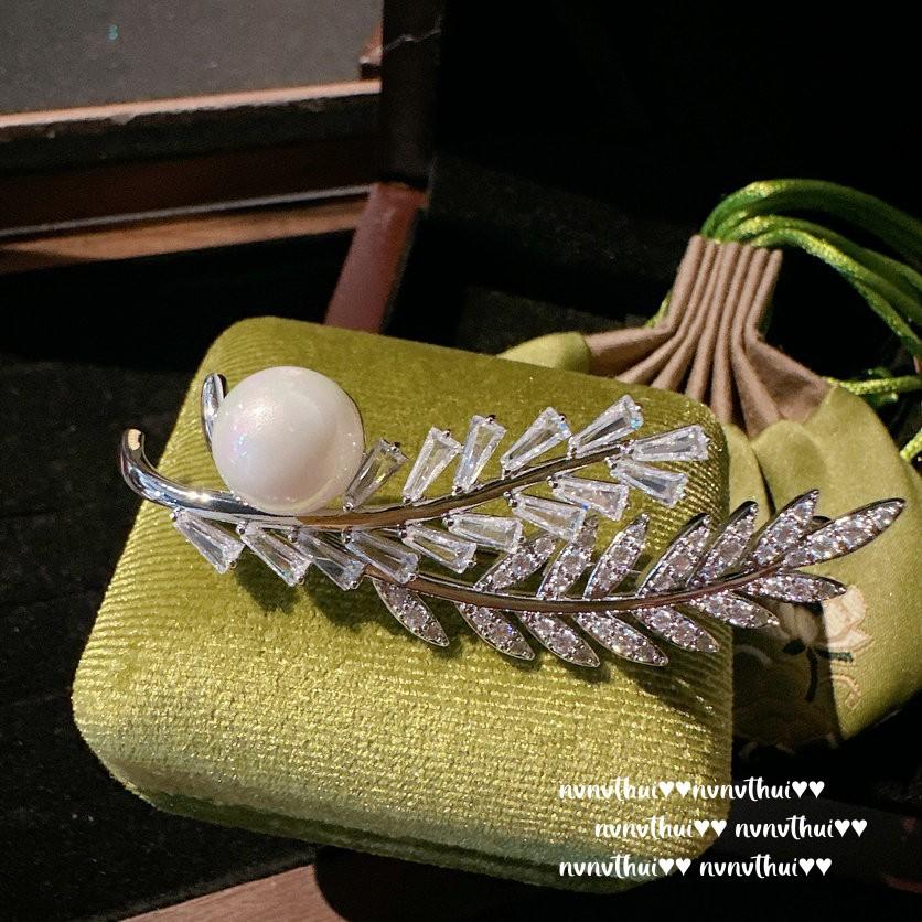 Yuji Colorful Bow Jewel Brooch, Sotheby'S, 18K Gold Plated, Squirrel Zircon Pearl Brooch, Wheat Ears