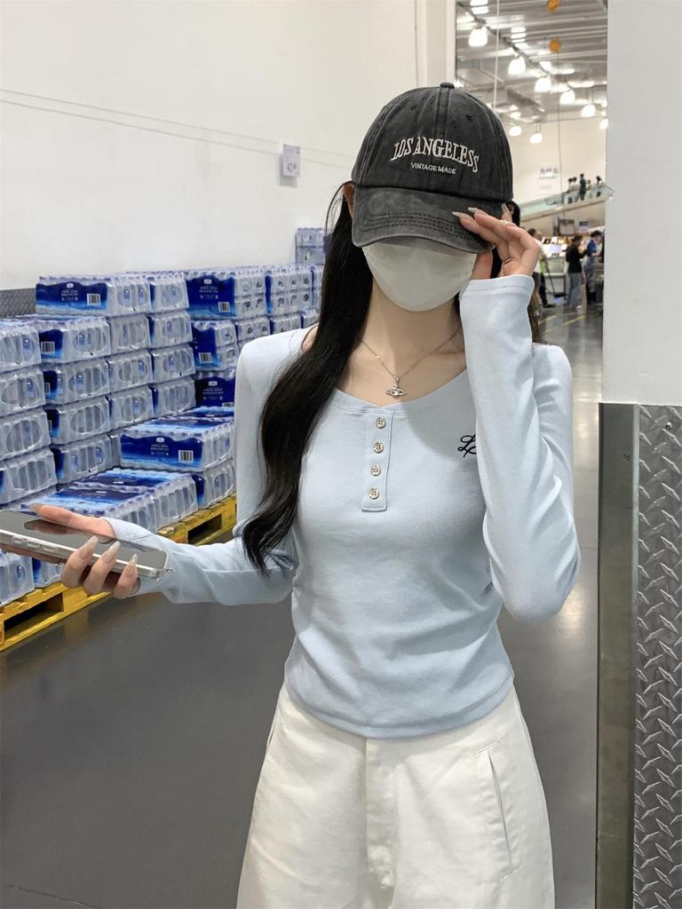 Korean Style Buttoned Round Neck Long Sleeve Slim Fit Apricot T-shirt for Women - Autumn 2025