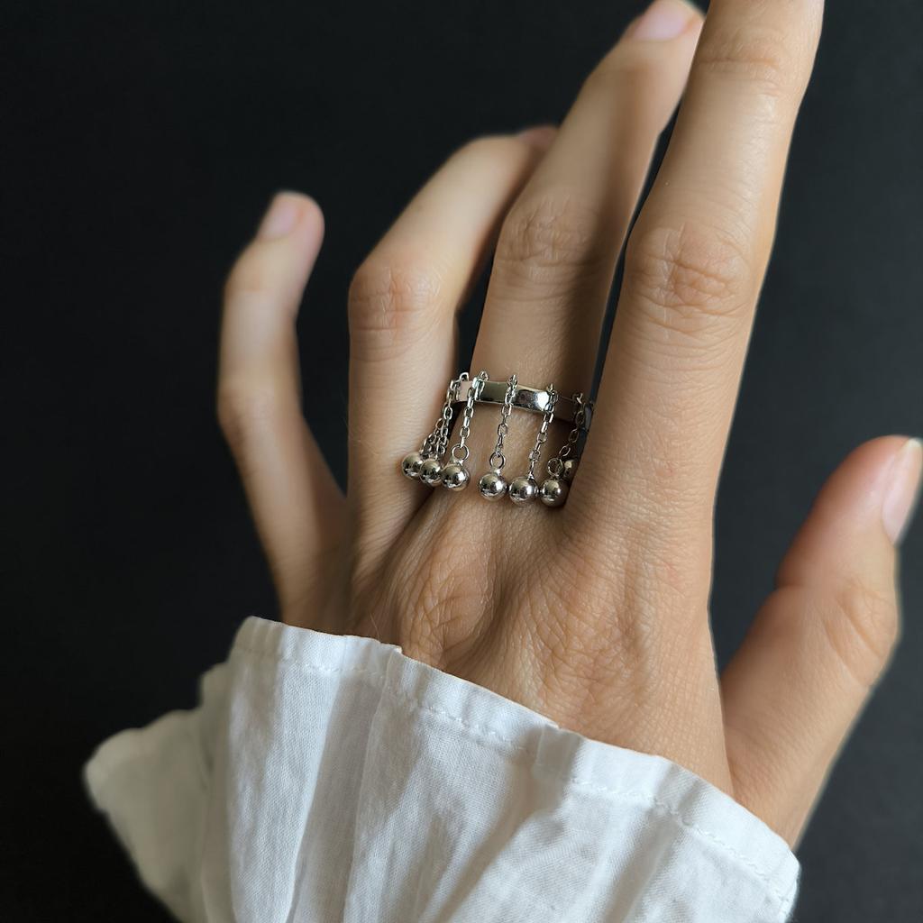 Серебряное кольцо с без камней, вес изделия 6,82 гр (2215370)