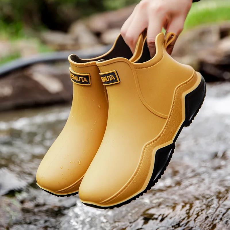 Fashion Low-cylinder Rain Shoes for Men and Women  Outdoor Fishing Waterproof Shoes, Stylish Style for Outdoor Wear, Rain Boots