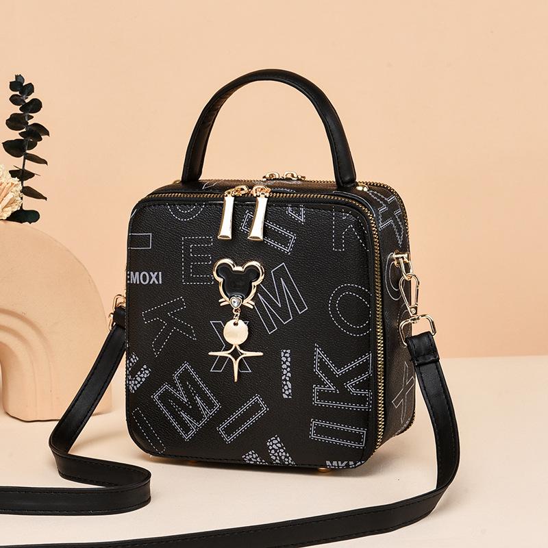 Small bag women's 2025 new fashion trend shoulder handbag broadband foreign style messenger bag