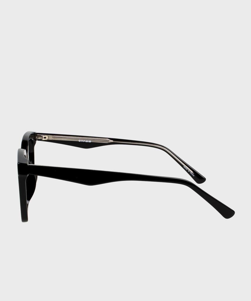 Ilsamsaemem Ronn Black