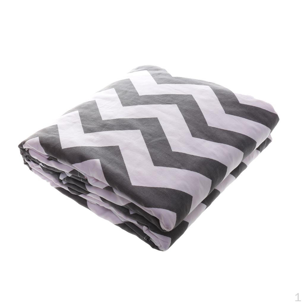 

Чехол для новорожденного с балдахином согревает ребенка в 1