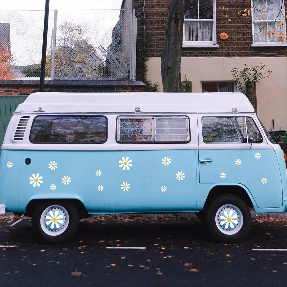 30 Pieces Daisy Flower Vinyl Decals Self-Adhesive Stickers For Car Mirror Window Clings Laptop Auto Tuning Decoration Stickers