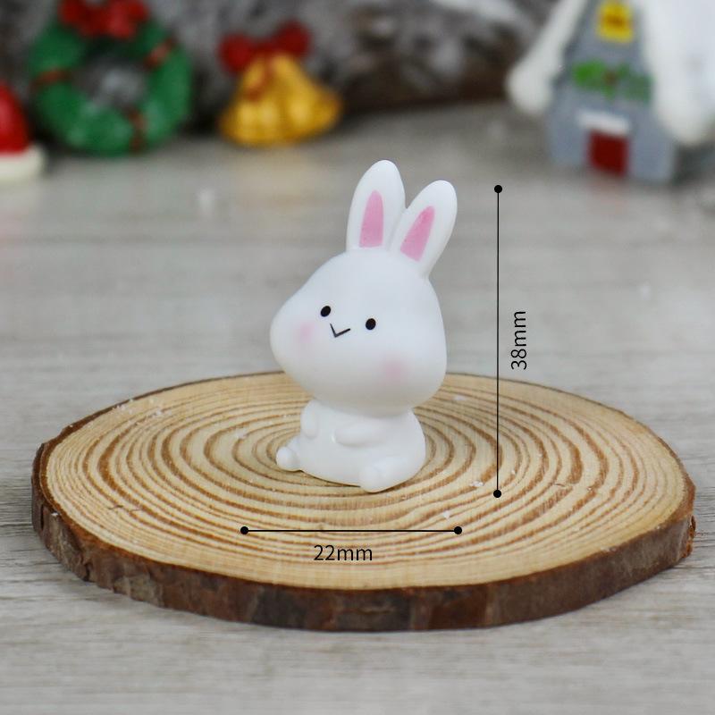 Christmas Resin Decorative ItemsMini Little Rabbits and Cute Cartoon Animals for Decoration and Landscaping