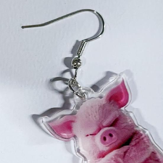 Pink Pig Dangle Earrings 2D Acrylic Pig Charm Earrings Lightweight Cute Angry Pig Earrings for Animal Lovers Daily Wear Casual Outings