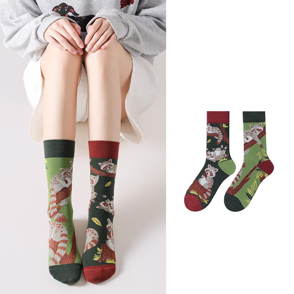 Unisex Trendy Cotton Mid-Calf Socks for Autumn/Winter - Sporty & Casual