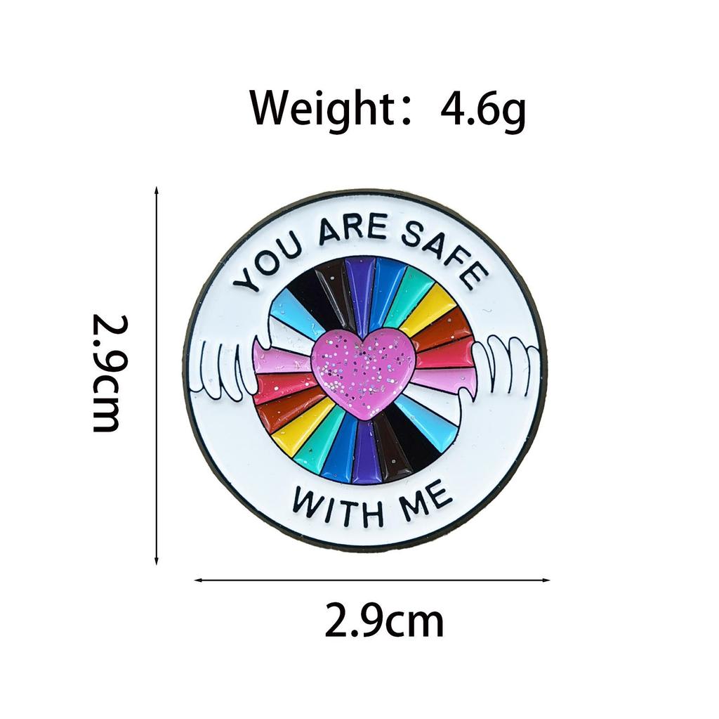 Custom Heart Glitter Alloy Brooch: Fashionable English Letter Pin for Backpacks, Clothes, and Accessories