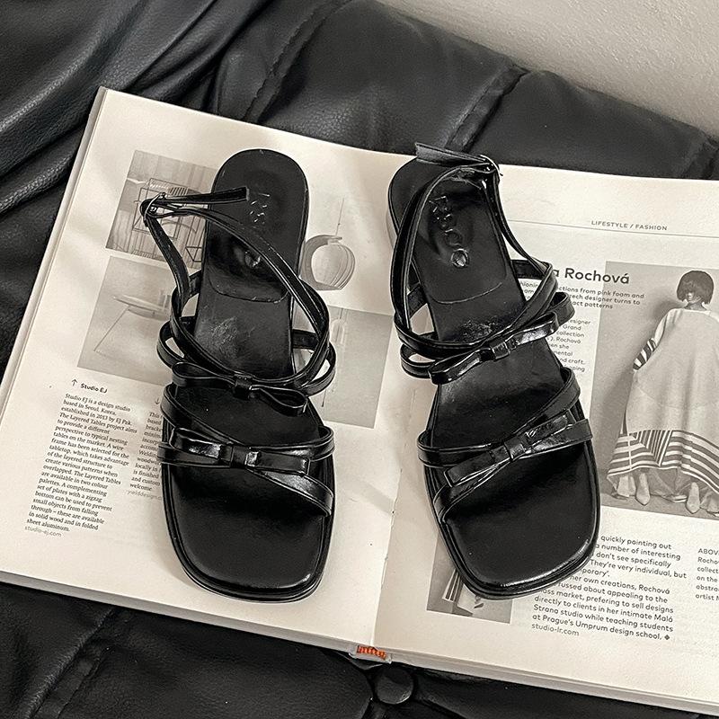 

French bow thick heel sandals women s 2025 summer new wear versatile one-word buckle with heightening fashion sandals 35 чёрный