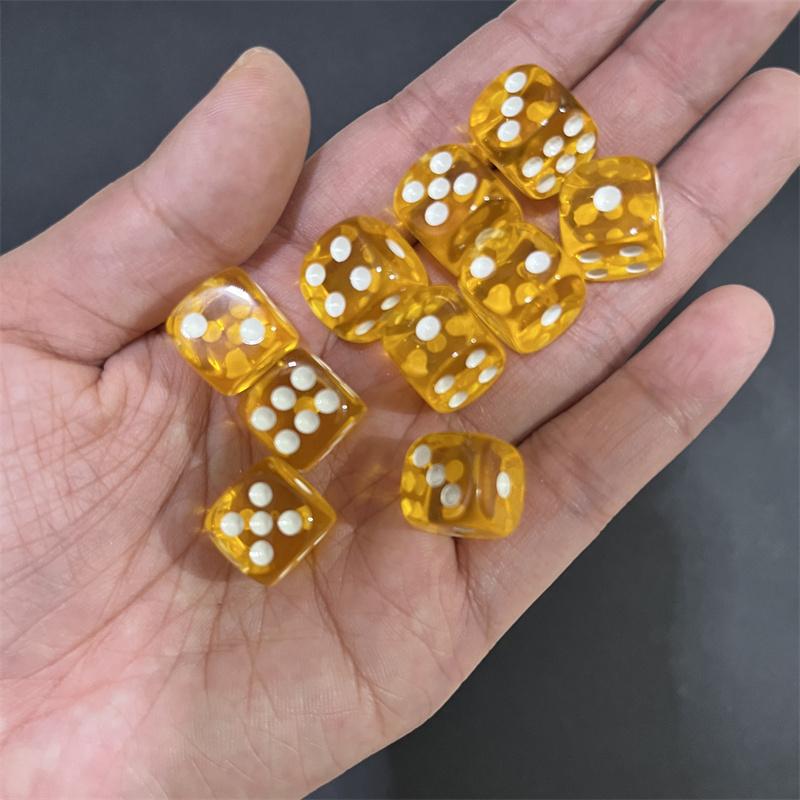 Mini Set de Dés Transparent Clair 12 mm - 16 Couleurs Petite Taille Pour Jeux de Société et JDR