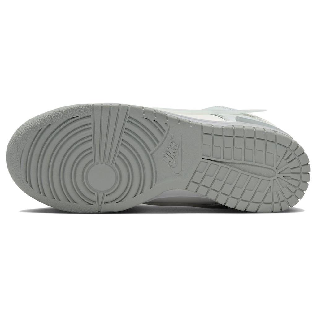 New Nike Dunk Low Twist Light Silver Women's DZ2794-004