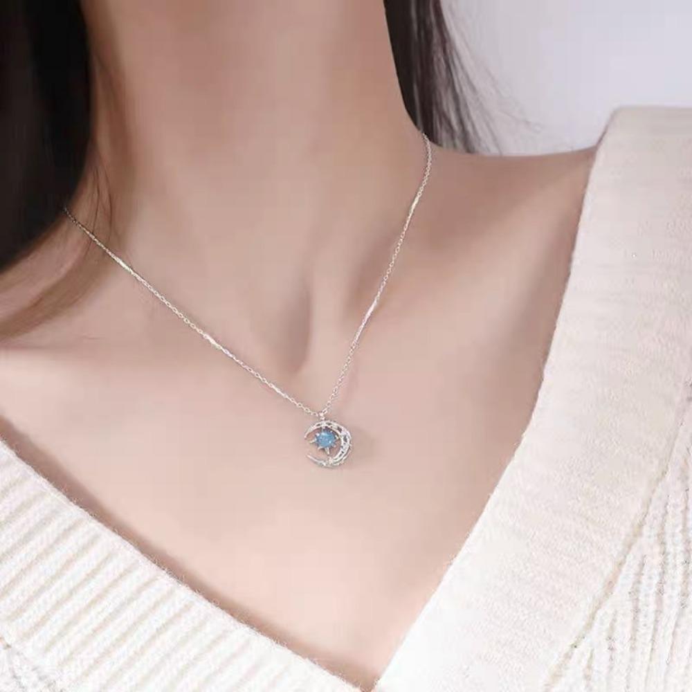 Simple Delicate Elegant Fashion Dream Star Sun Moon Moonstone Necklace Female Collar Chain Wedding Party Pendant NecklaceZircon
