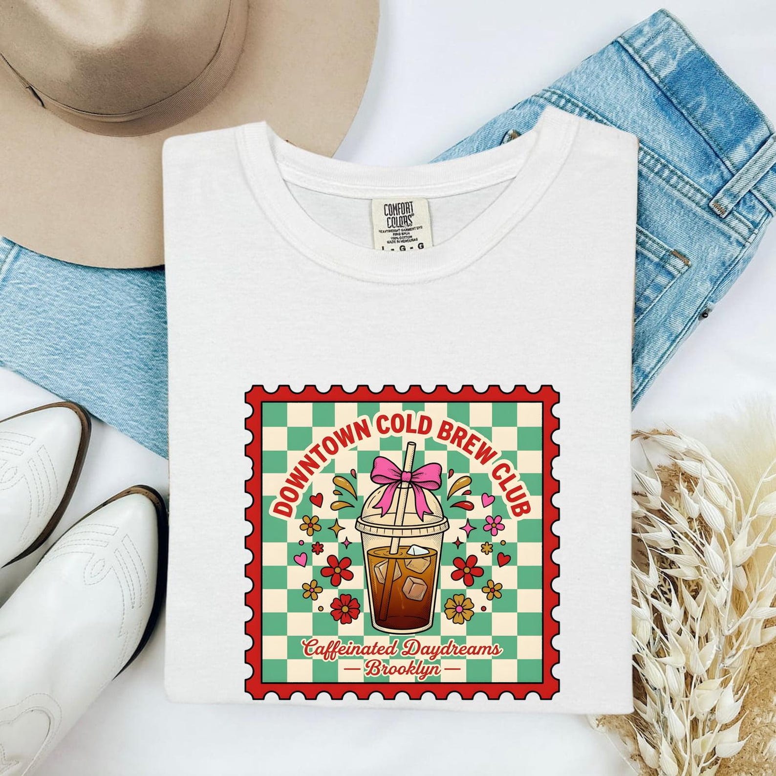 Iced Coffee Cup Shirt Coffee Floral Gift Women Cartoon Tee Coffee Mug T-Shirt Coffee Fan Comic Tshirt Botanical Graphic Retro Flowers Tshirt 3XL