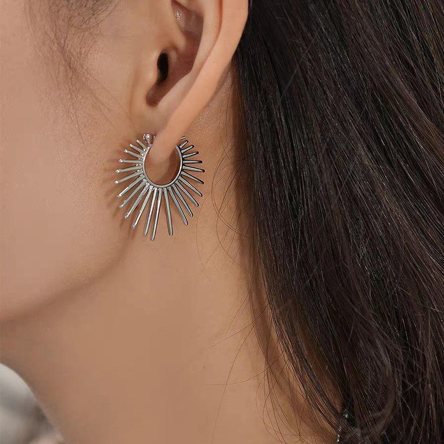 Silver Color Shinning Earrings For Women Sun Shape Sexy Girl Fashion Trendy Jewelry Gift Party Wedding pendientes
