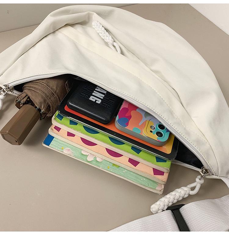 Large Capacity Fashion Crossbody Bag for Men and Women - Versatile Sports and Travel Shoulder Bag