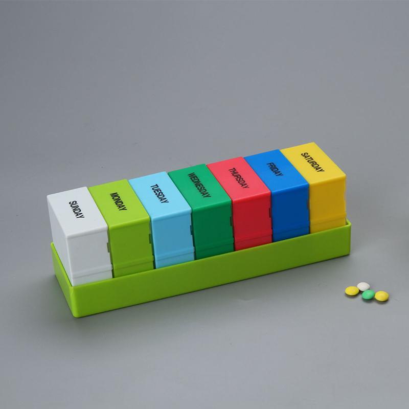 

Portable 7-Day Pill Storage Box 4 Practical Pill Boxes Rainbow Storage Box Large Capacity Pill Box Travel Size зелёный