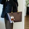 Retro Style Large Capacity Tote Bag Soft Faux Leather Shoulder Handbag with Zipper Closure for Daily Commute
