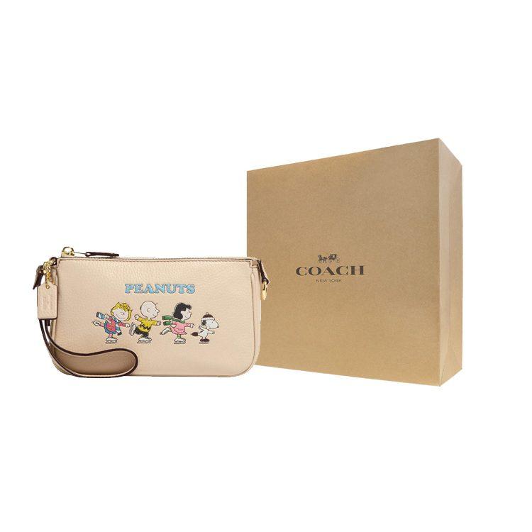 COACH SNOOPY X Peanuts Collaboration Nolita