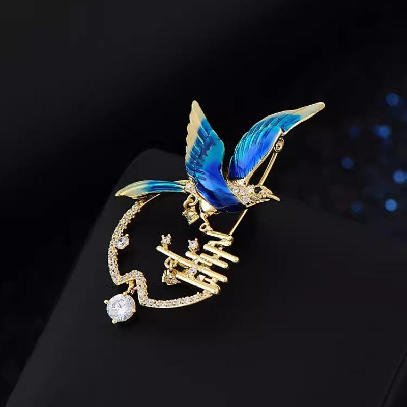 Swallow Return Brooch, High-end Women's Painted Enamel Bird Brooch, Niche Design Sense Brooch, Elegant Suit Accessory