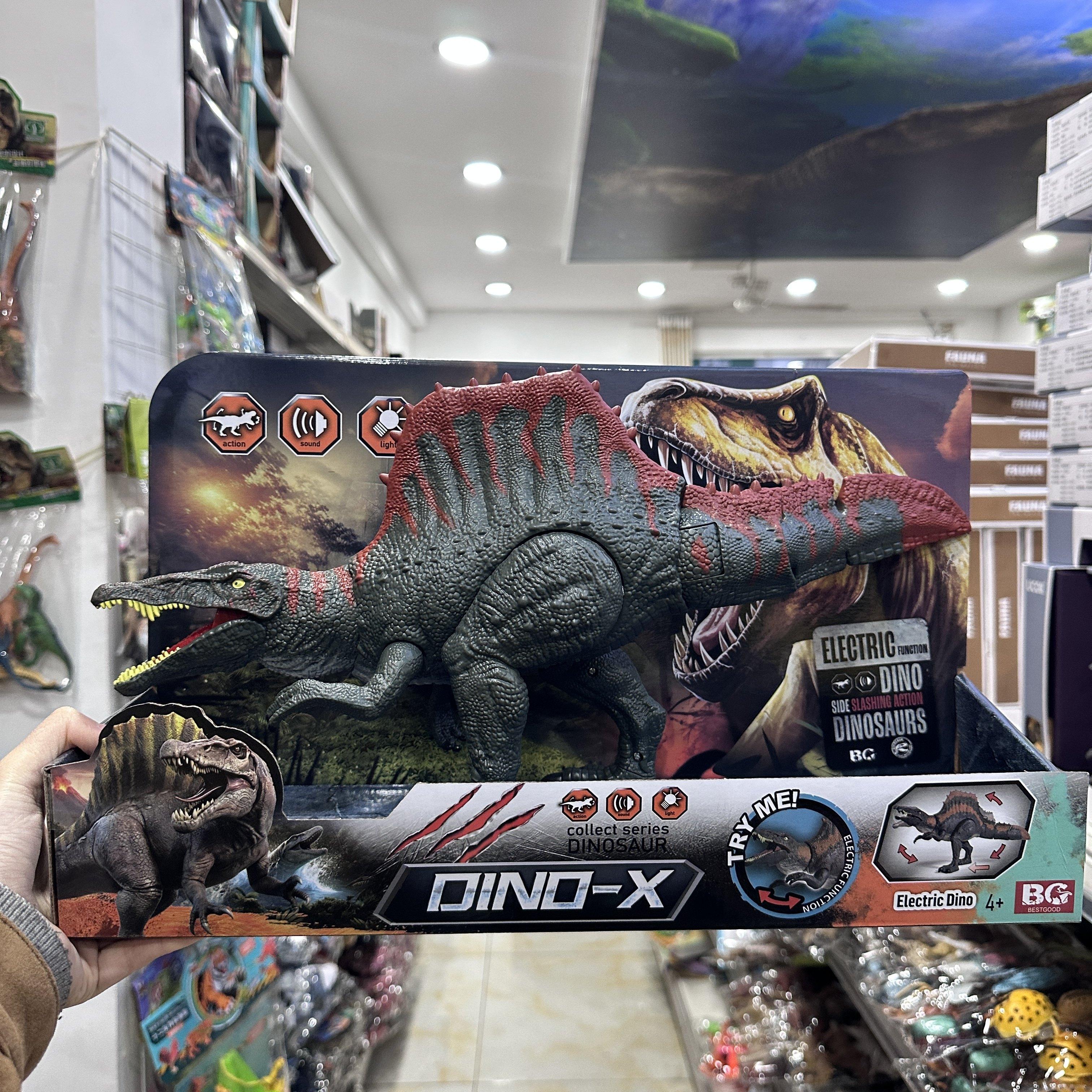 Dinozaurs Spinosaurus Skaņas un Gaismas Efekti