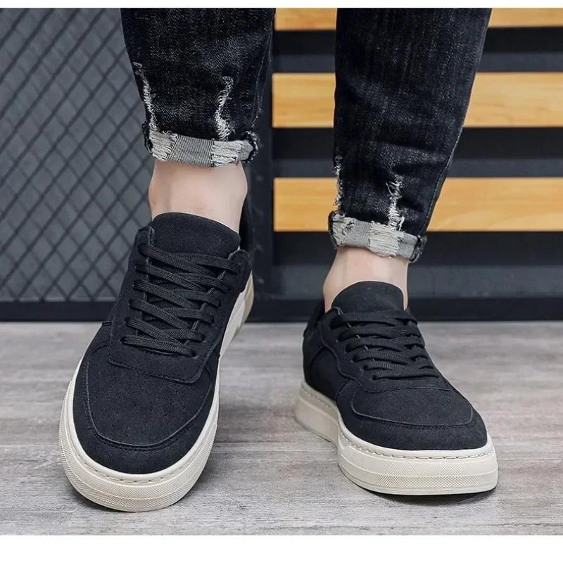 Green Men Casual Shoes Flat Shoes 2025 Autumn Lace Up Walking Leisure Running Sneakers Male Youth Board Shoes Chaussure Homme