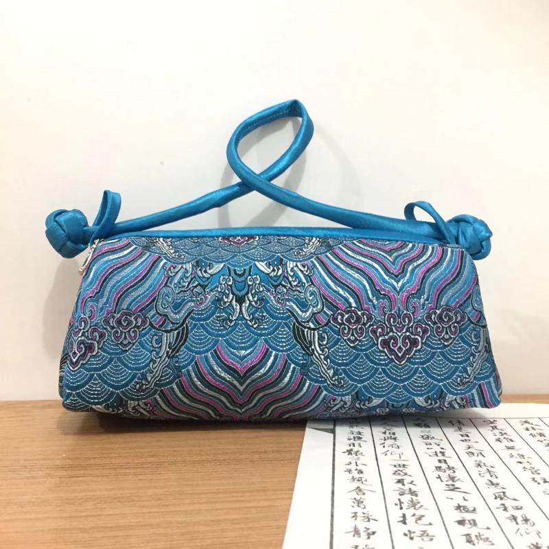 

Fashion Luxury Chinese Style Silk Bag Embroidered Women Bag Japanese Handbag Totes Cheongsam Female Cosplay Bags Clutch 24 x 8 x 12 cm