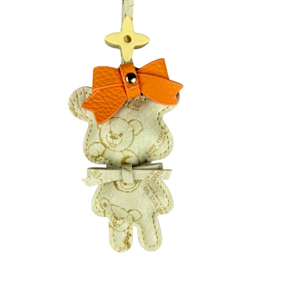 Handmade Leather Bear Bag Charm/Keychain-Detachable Leather Bow/Four-Leaf Clover Bead-PU Leather-Cute Animal Carrying Accessory