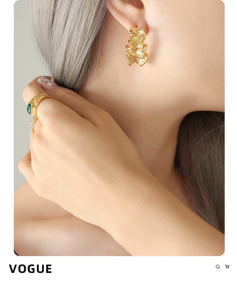 Geometric Pleated Texture Gold-Plated Titanium Earrings