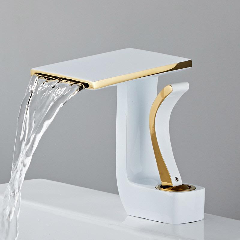 White Gold Waterfall Basin Faucet Brass Deck Mounted Bathroom Washbasin Faucet Creative Single Hole Hot and Cold Wash Basin Tap