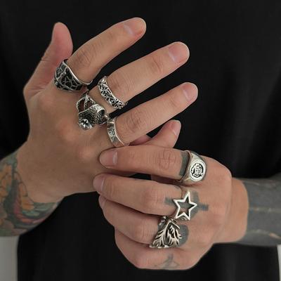 Bague Punk Sombre Multi-éléments Européenne et Américaine Ensemble de 7 Pièces Étoile Creuse Bague Réglable pour Homme