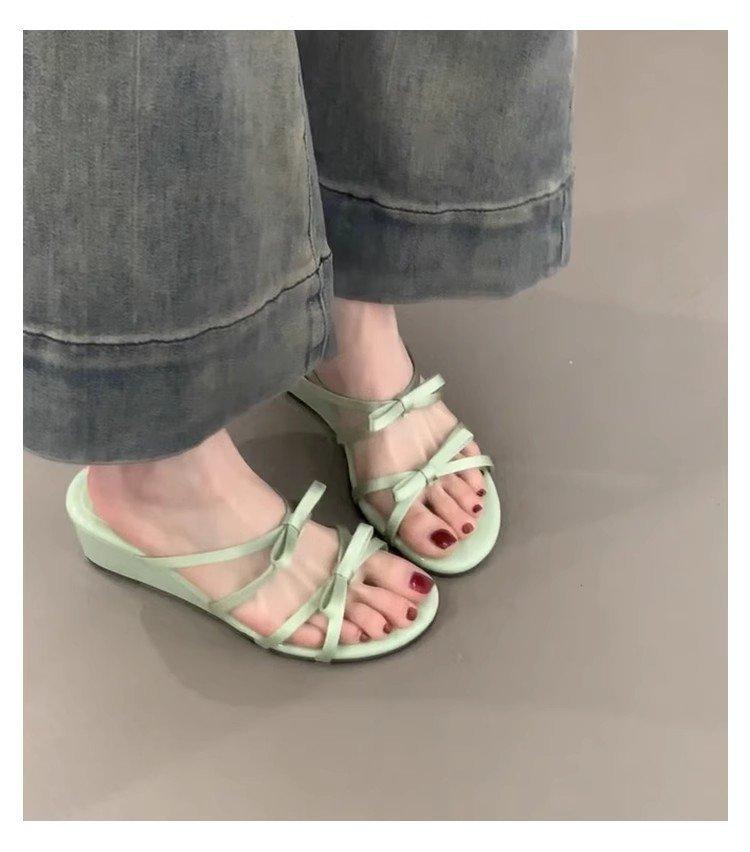 

Wedge heel gentle evening breeze bow slippers 2025 summer new French temperament elegant purple with skirt sandals 39 светло-зеленый