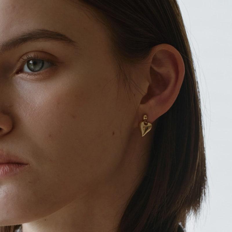 YUSOWA BLOOM CHARM EARRING (2COLOR)