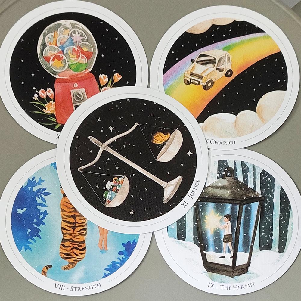 Gentle Universe Tarot Deck 78 Pcs Round Circular Tarot Cards Watercolor Art Witchcraft in Rigid Box, Double-embossed 8.8*8.8cm