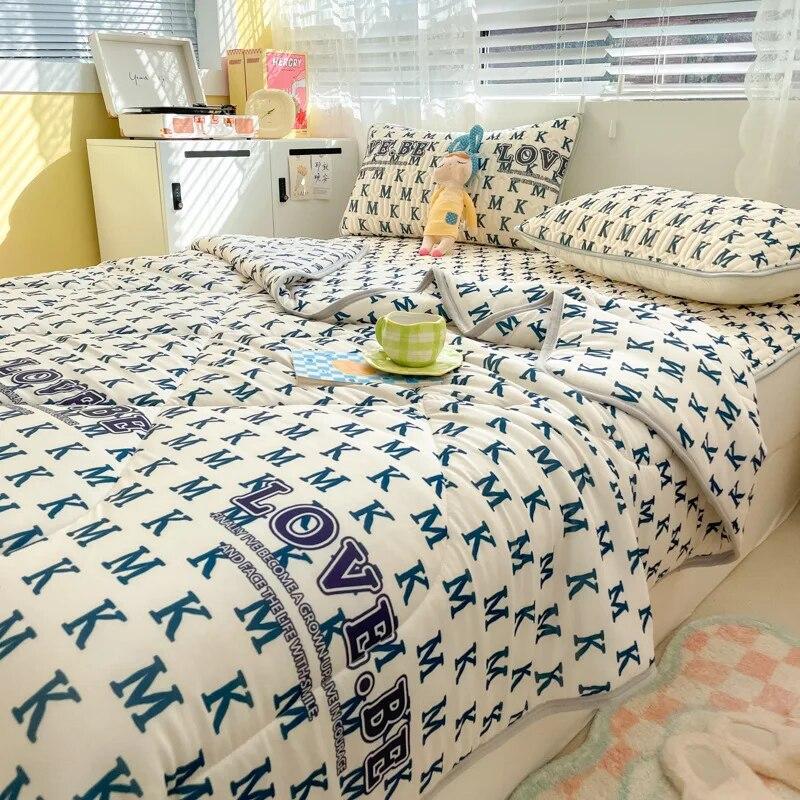 Letní latexová chladící prostěradla s povlaky na polštáře šetrné k pokožce Chránič matrace Potahy s elastickým pásem Klimatizační podložka