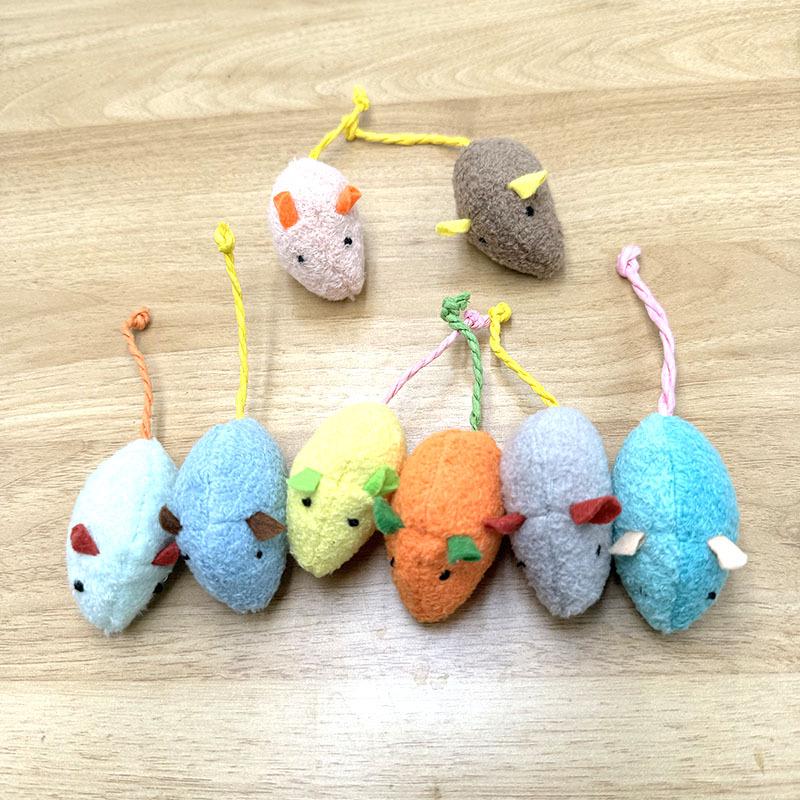 Plush Catnip Mouse Toy - Simulated Mouse for Cat Entertainment