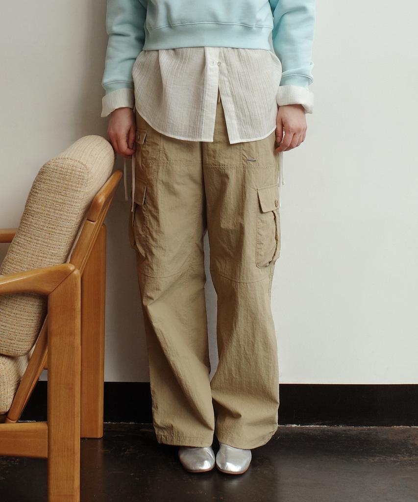 COVERNAT WOMAN Multi Cargo Pants Beige