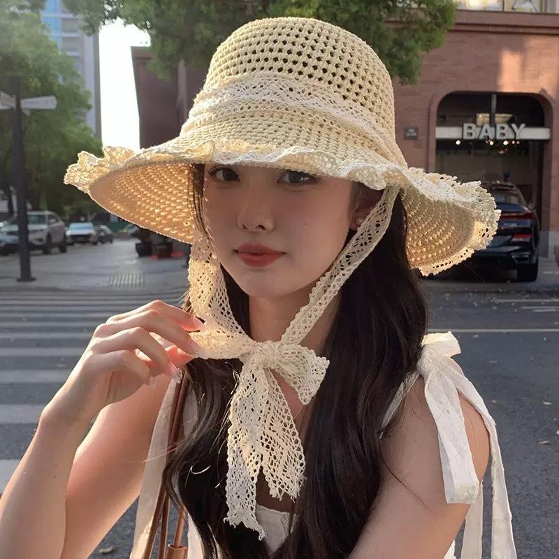 2025 summer sun hat French flat top straw hat women's seaside beach sun protection woven hat