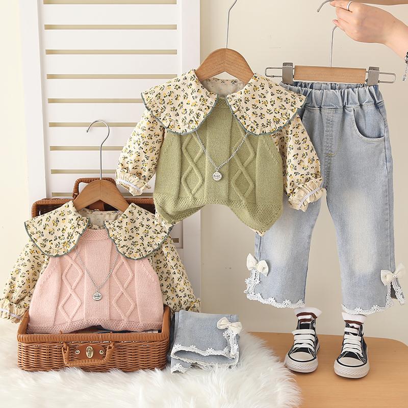 Girls' Long Sleeved 3-piece Set, 0-5-year-old Girls' Knitted Vest+floral Print Lapel Shirt+casual Denim Pants Set, Cute Clothes for Baby Girls
