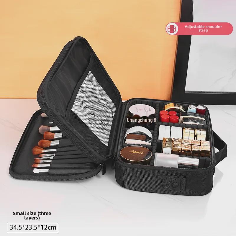 

Вместительная многослойная косметичка-органайзер