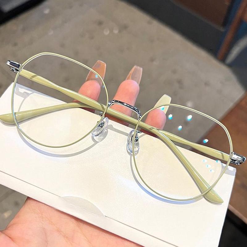 Anti Blue Light Blocking Glasses Ladies Myopia Glasses Ultralight Eyeglasses Metal Large Frame For Women
