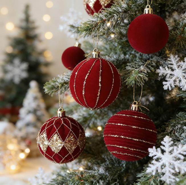 36-Piece Wine Red Velvet Christmas Bauble Set – 8cm/6cm/4cm Flocked Tree Ornaments with Gold Detail