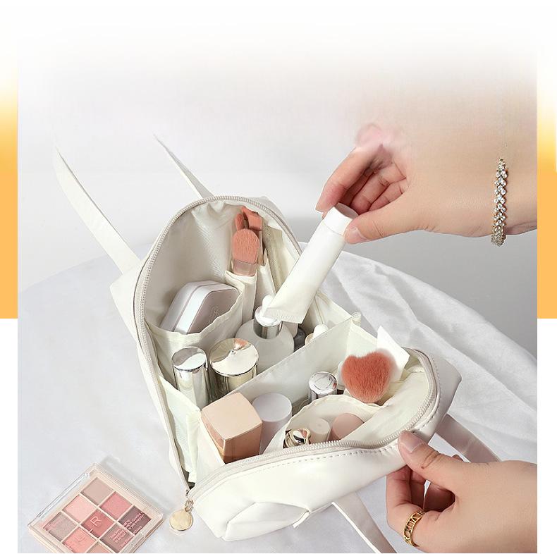 2023 Waterproof Leather Cosmetic Bag for Skin Care with Large Capacity