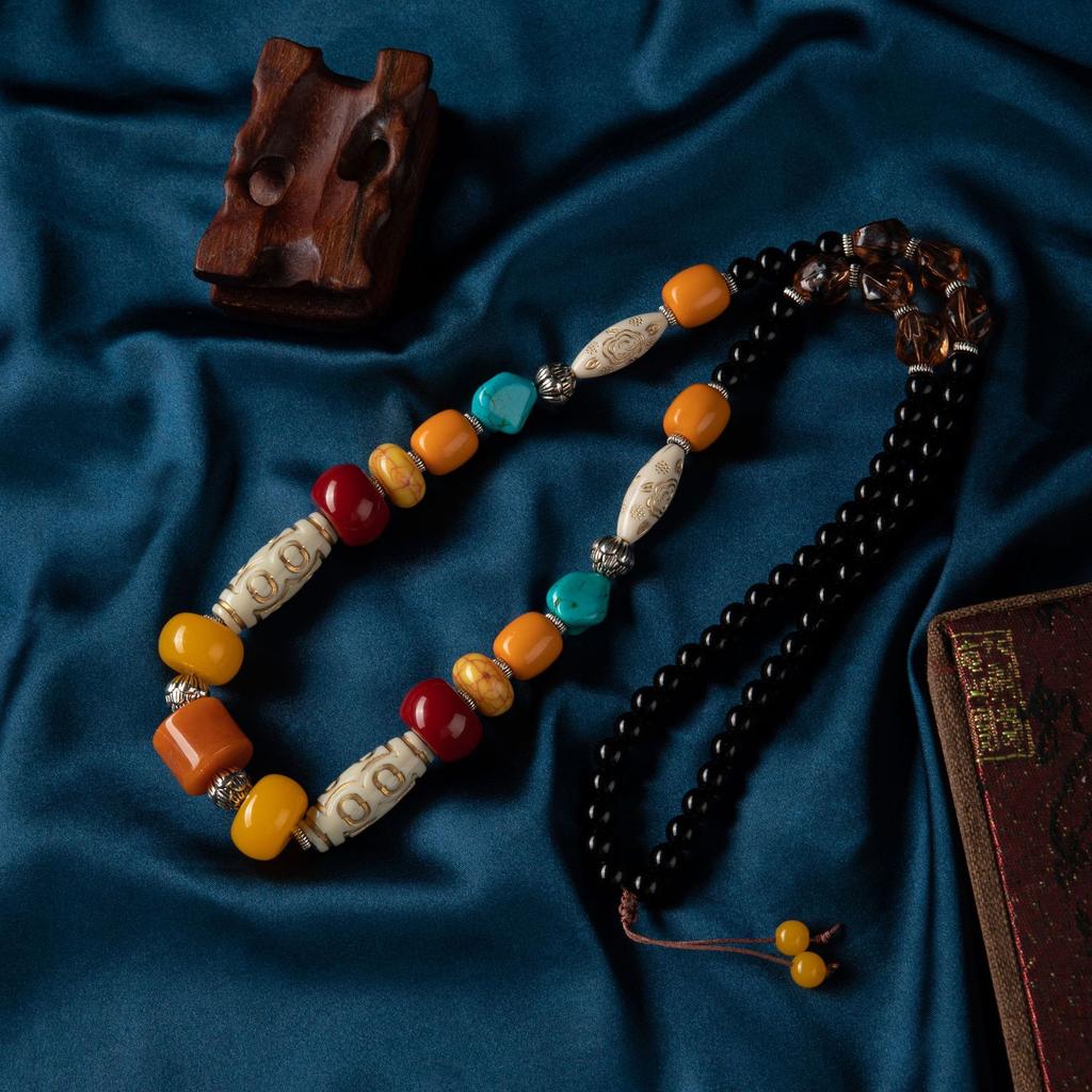 Etnik Stil Retro Çok Yönlü Bal Mumu Kolye Kişiselleştirilmiş Çok Yönlü Tibet Teleskopik Zincir Uzun Madalyon Aksesuarları